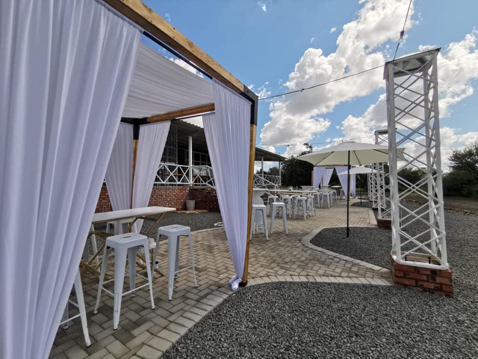 92614025 213463026756948 910742944623886336 n